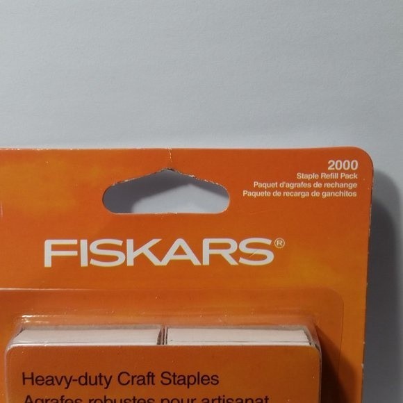 2 Fiskars Heavy Duty Craft Staples Refill Pack 2000 - Picture 2 of 7